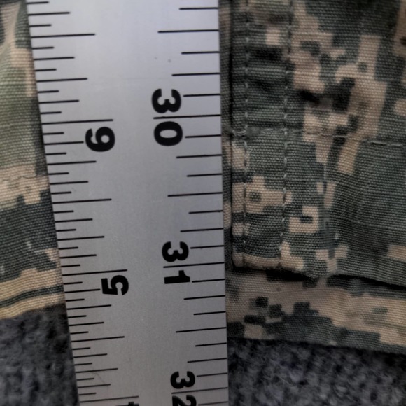 US Air Force USAF Mens Utility Digital Camo Trousers Green Size 34 Pockets - Picture 5 of 11